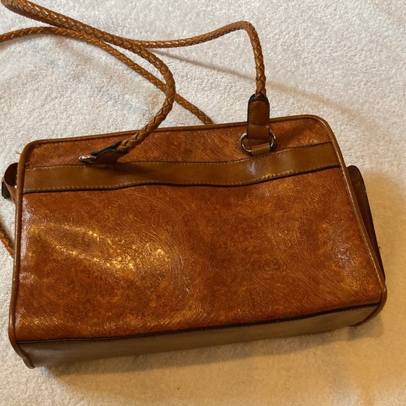Rust Imprinted Shoulder Purse - Picture 4 of 4